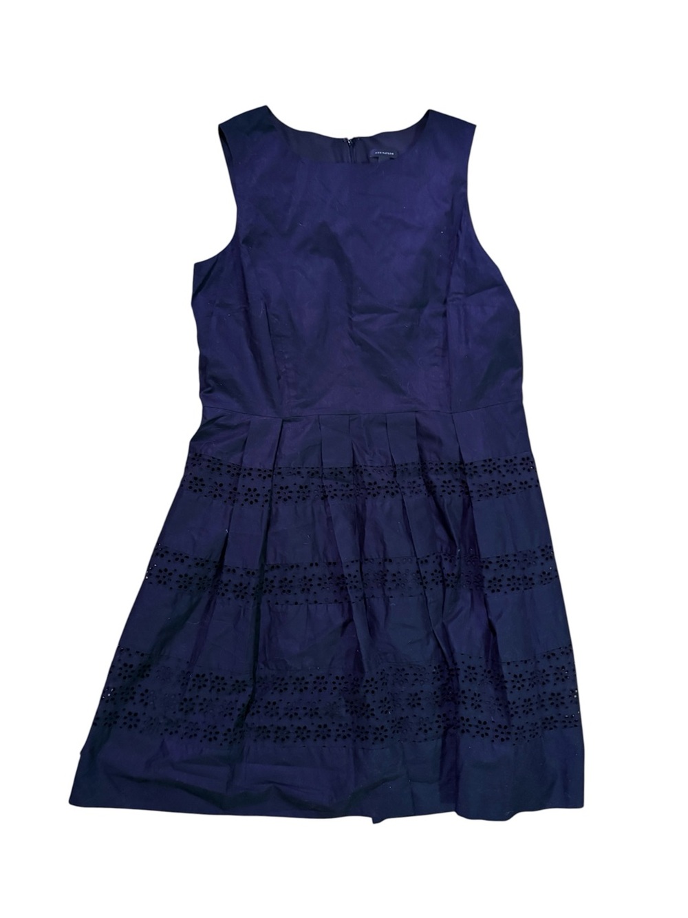 Ann Taylor Sleeveless Black Fit-and-Flare Eyelet Dress 14 - Picture 3 of 12
